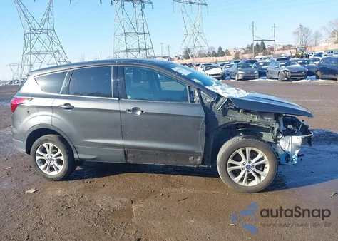 2019 Ford Escape Se из США, поврежденный, VIN 1FMCU9GD9KUB43793